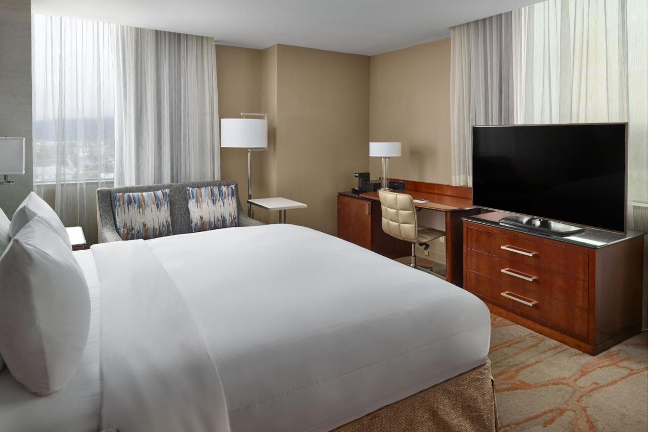Chattanooga Marriott Downtown Exterior photo